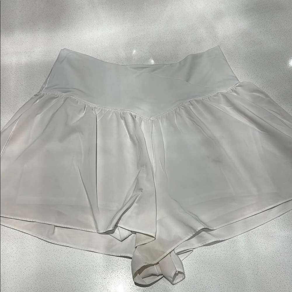 Women's Offline by Aerie White Real Me Flirty Shorts